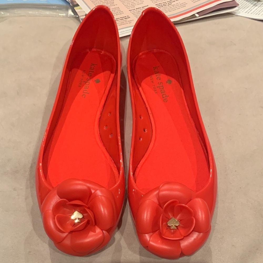 Kate Spade Red flower jelly style flats size 8